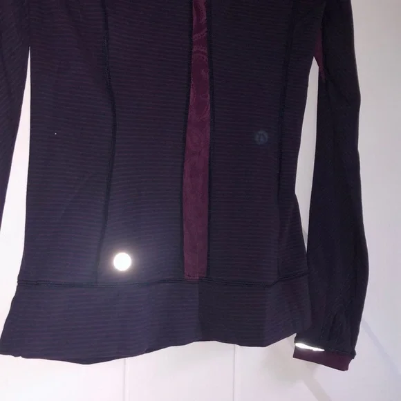 Lululemon Full Tilt Long Sleeve - Picture 7 of 13